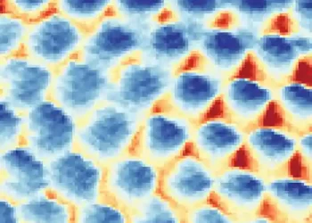 Físicos logran observar por fin el esquivo cristal de Wigner, material compuesto solo por electrones.