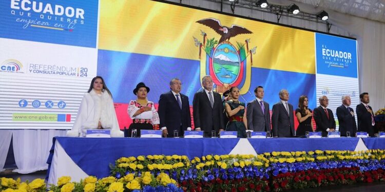 Ecuador. Gana el NO en las dos preguntas más polémicas del referendo