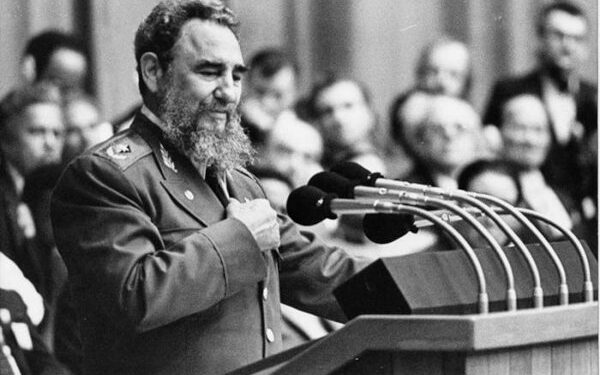 Fidel y el trabajo político ideológico (II)