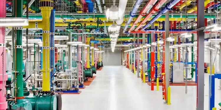 La IA consume 10 veces más energía que una búsqueda normal de Google. Podría cargar siete coches eléctricos por segundo