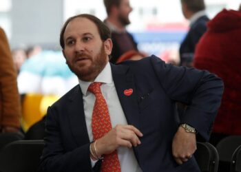 Maximiliano Luksic: la incursión en política de la mayor fortuna de Chile