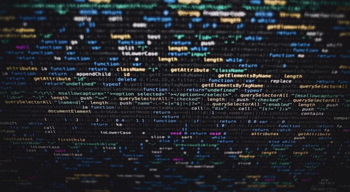 No se puede luchar contra la guerra y el genocidio si no politizamos su tecnología 