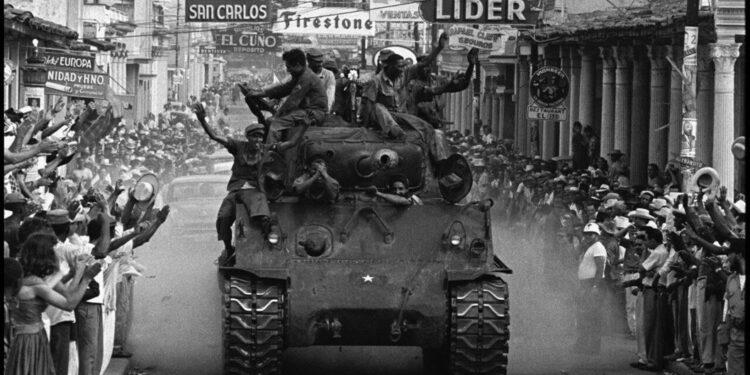 [Libro] La Revolución Cubana: una reinterpretación. Vania Bambirra