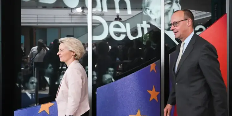 El centro de Europa se sostiene integrando a la extrema derecha