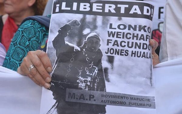 En libertad lonko Facundo Jones Huala: el corazón de su madre, los golpes contra su pueblo