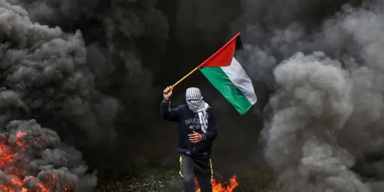 La antorcha de la lucha anticolonial, de Vietnam y Argelia a Palestina