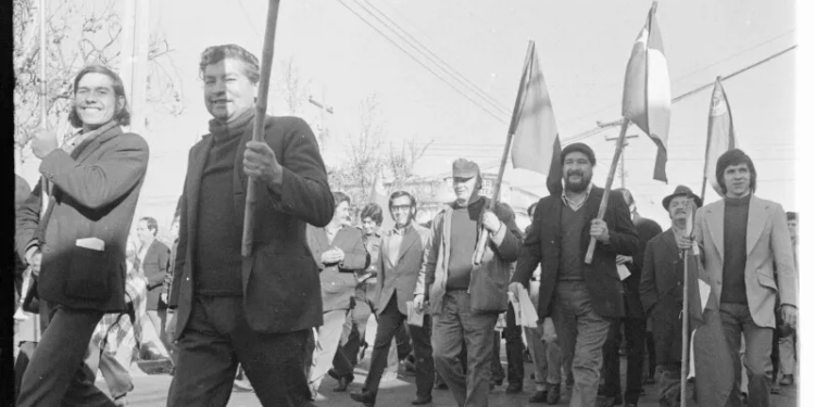 Pensamiento crítico. Estrategia revolucionaria y poder popular