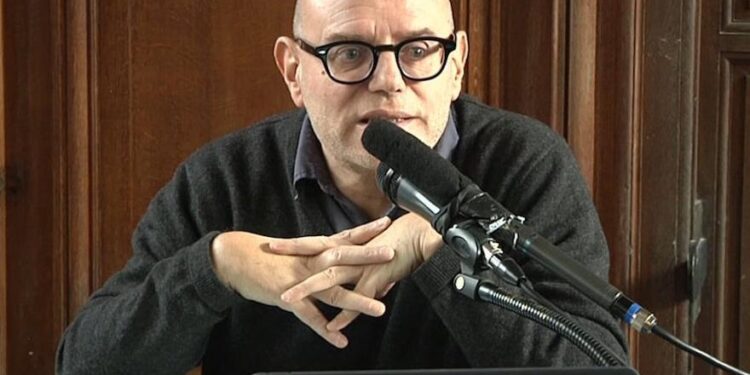 «La herencia de las revoluciones es que se puede cambiar el mundo a través de una acción colectiva»