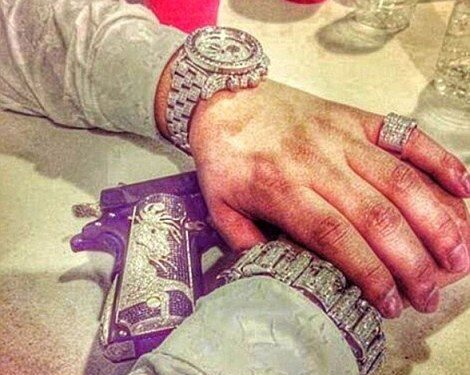 Narcoestado en construcción: crimen uniformado, fiscales encubridores y la complicidad del poder civil y mediático