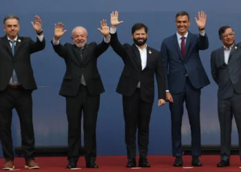 «Democracia Siempre»: una cumbre de verdugos para la farsa renovada de la burguesía global